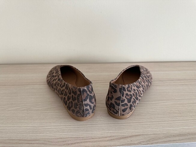 37 Beden 37 numara leopar babet