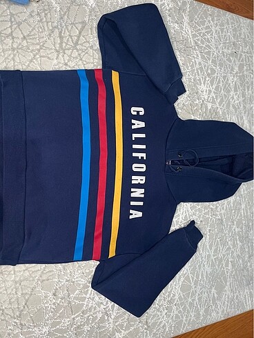 Kapüşonlu sweatshirt