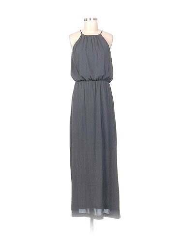 H&M Uzun Elbise %70 İndirimli.