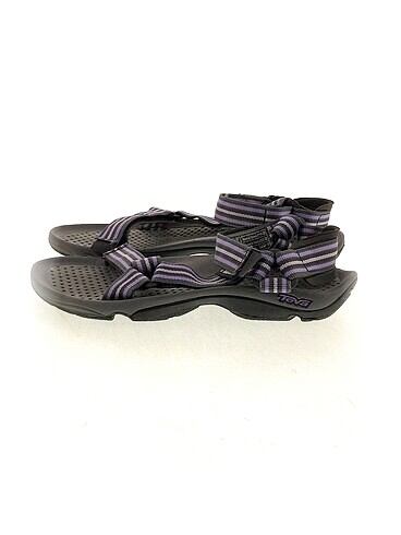Teva Sandalet %70 İndirimli.