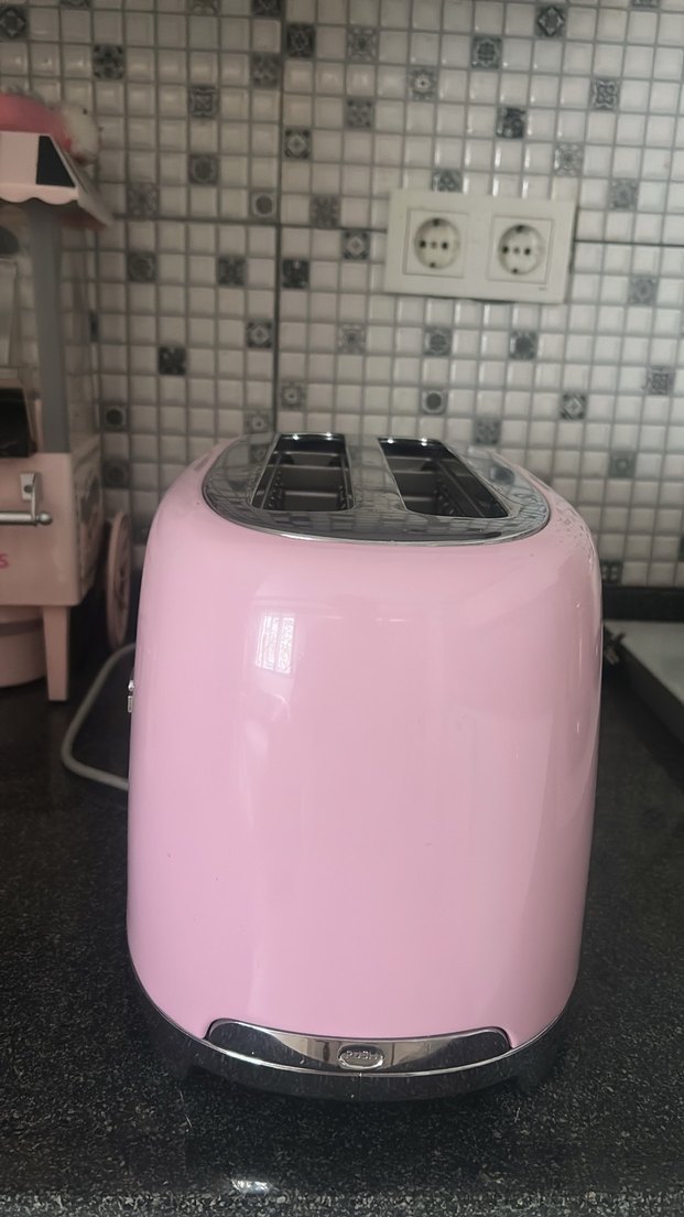 Pembe SMEG Ekmek Kızartma Makinesi - Görsel 3