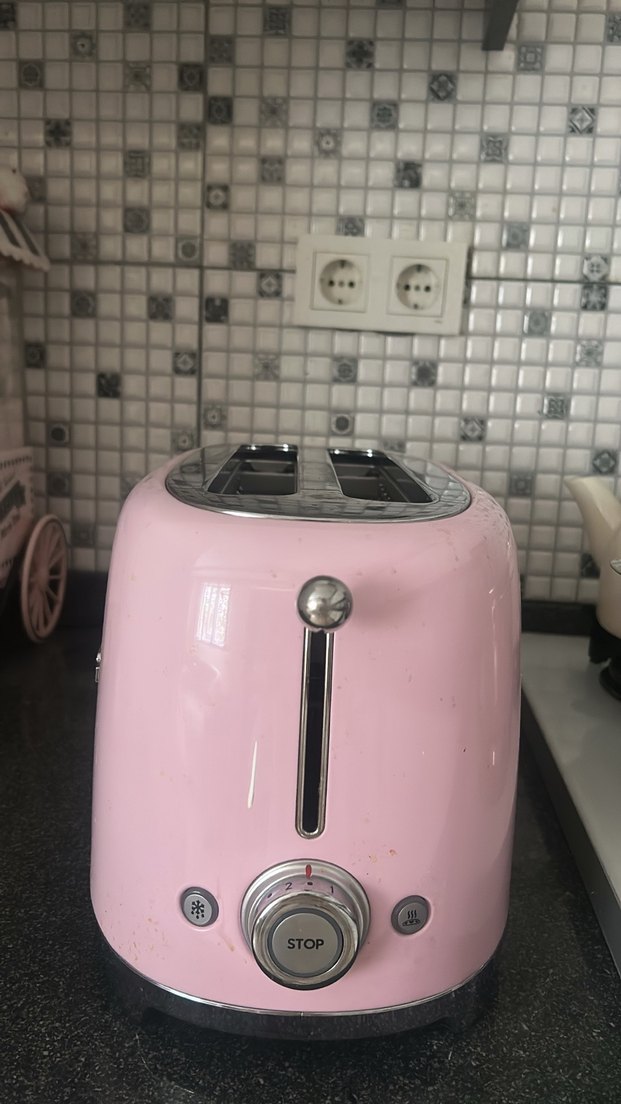Pembe SMEG Ekmek Kızartma Makinesi - Görsel 2