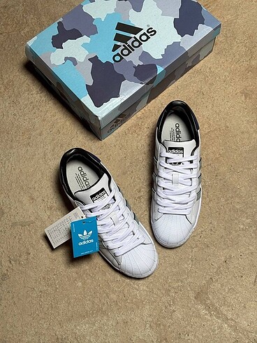 tek ebat Beden Adidas Süperstar