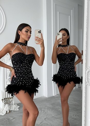 Tüy Detaylı Straplez Mini Beyaz Abiye - Görsel 7