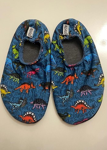 Renkli Desenli Erkek Çocuk Kaydırmaz Terlik - Görsel 3