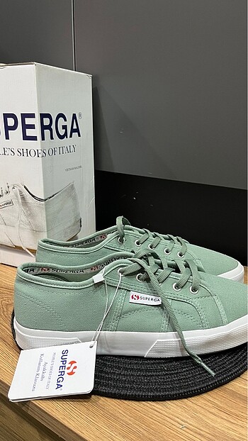 43 Beden superga yeşil ayakkabı