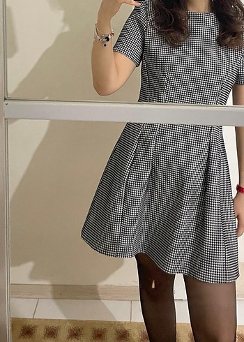 Zara M beden Kareli Piliseli Gri  Elbise - Görsel 5