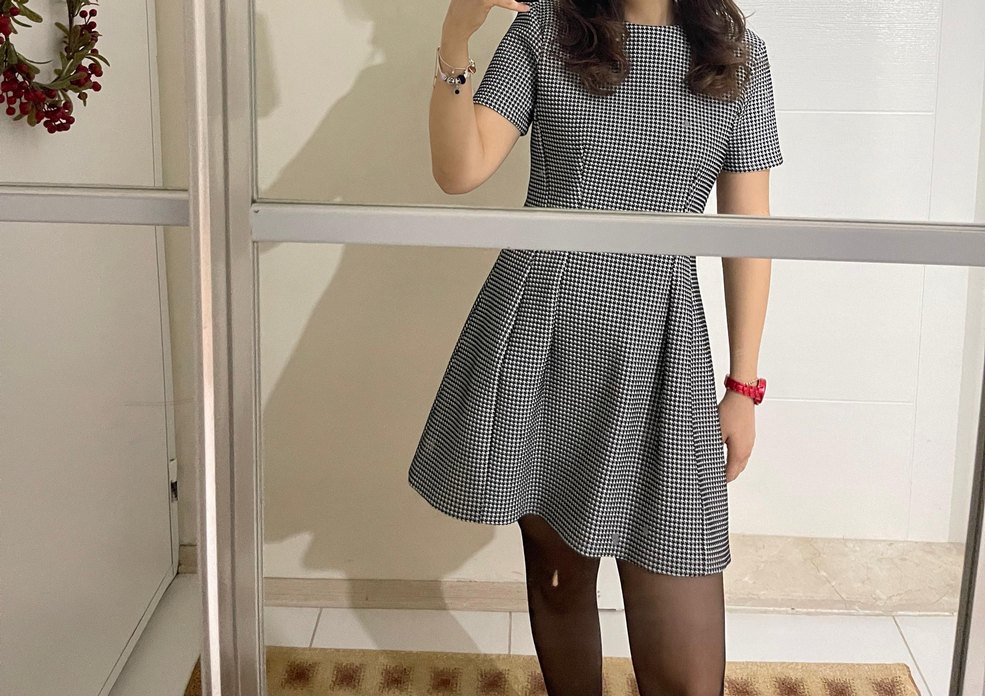 Zara M beden Kareli Piliseli Gri  Elbise - Görsel 5