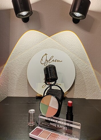Wet n wild (3 ürün) 