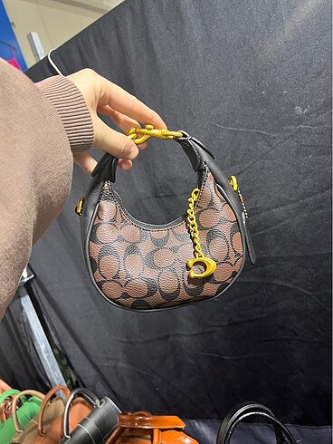 Coach Mini