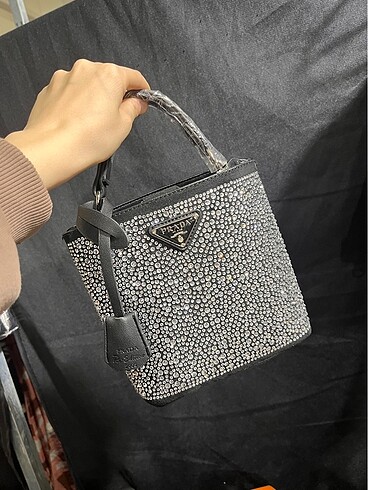 Prada Taşlı Çanta