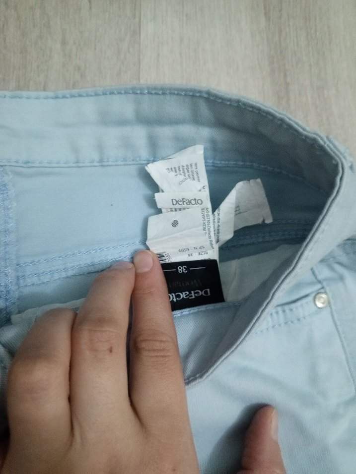 Kadın Mavi Denim Bermuda Şort - Görsel 3