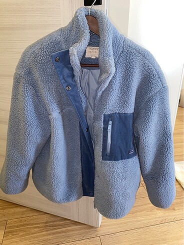 PULL AND BEAR CEKET
