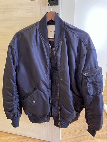 BERSHKA BOMBER CEKET