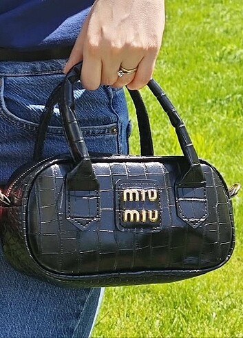 Siyah Miu çanta
