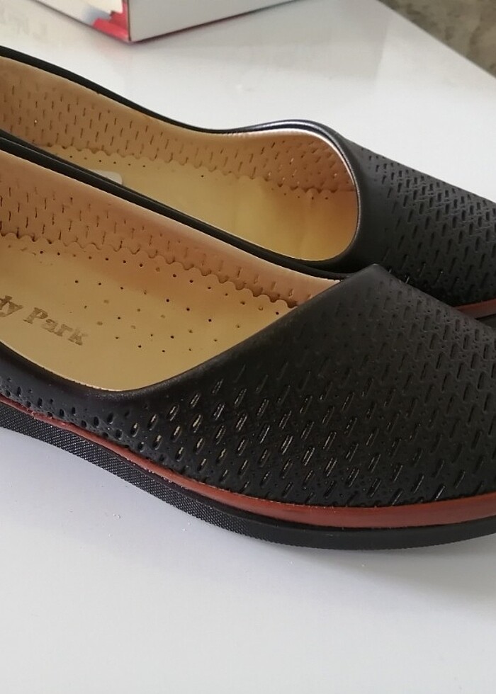 Kadin  yumuşak tabanlı siyah ayakkabı  - Görsel 2