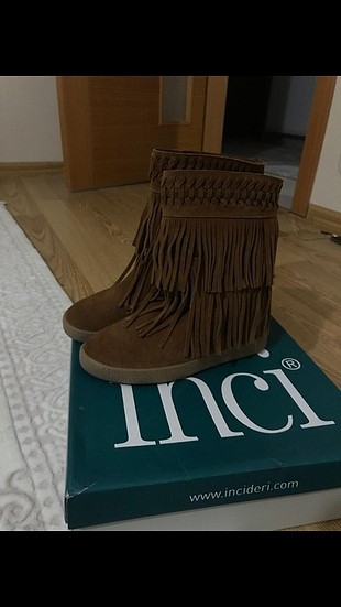 inci ugg tarzi bot