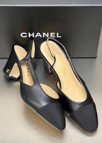 Siyah Chanel Tokalı Topuklu Klasik Kadın Ayakkabı