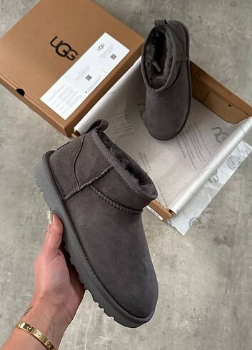 UGG bot 