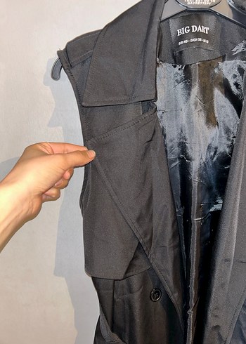 Siyah Kadın Kolsuz Kuşaklı Uzun Trençkot - Görsel 3