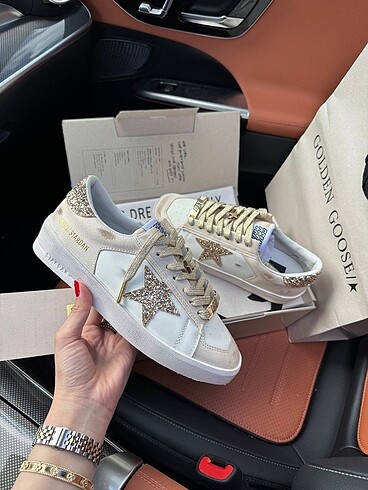 38 Beden beyaz Renk Golden Goose Deluxe