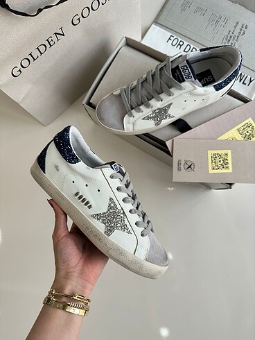 GOLDEN GOOSE DELUXE