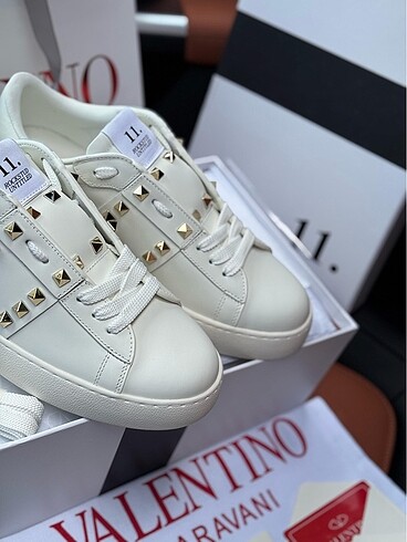 38 Beden Valentino Garavani Sneaker