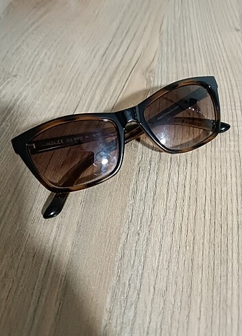Güneş Gözlüğü  - Görsel 2