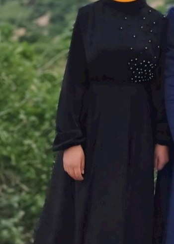 Boncuk Detaylı Siyah Uzun Kollu Uzun Elbise