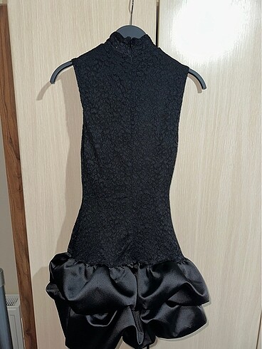 ZARA UYUMLU DANTELLİ KISA ELBİSE