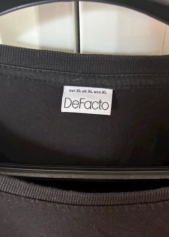 Siyah Erkek  Tişört - Görsel 2