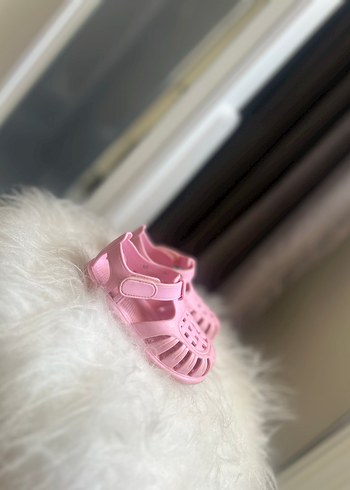 Pembe Fırfırlı Kız Çocuk Terliği
