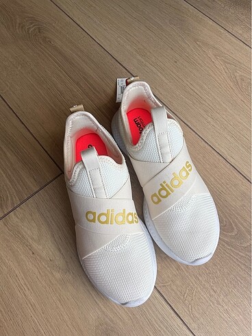 Adidas orijinal ayakkabı