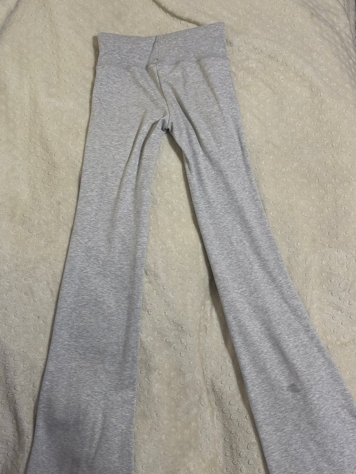 Bershka Ispanyol Paça Tayt - Görsel 2