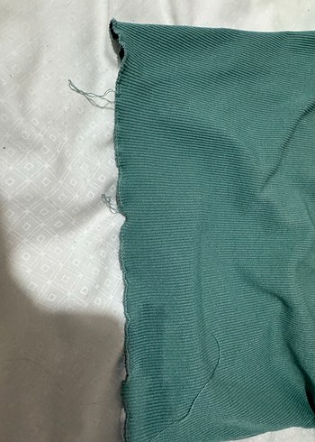 Turkuaz V Yakalı Keten Kısa Kollu Kadın Bluz - Görsel 3