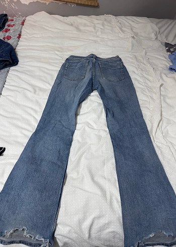 H&M mavi düşük bek ispanyol paça kot - Görsel 2