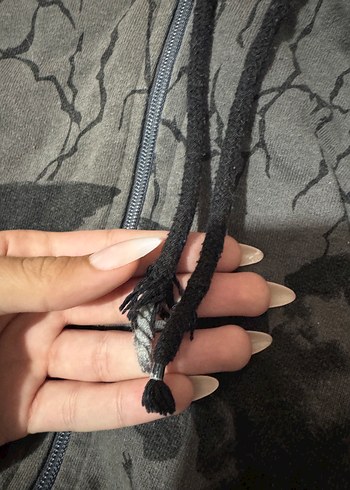 Fermuarlı Gri Kapüşonlu Punk Ceket - Görsel 3