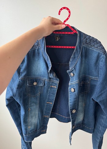 38 Beden Düğmeli Kadın Mavi Denim Ceket