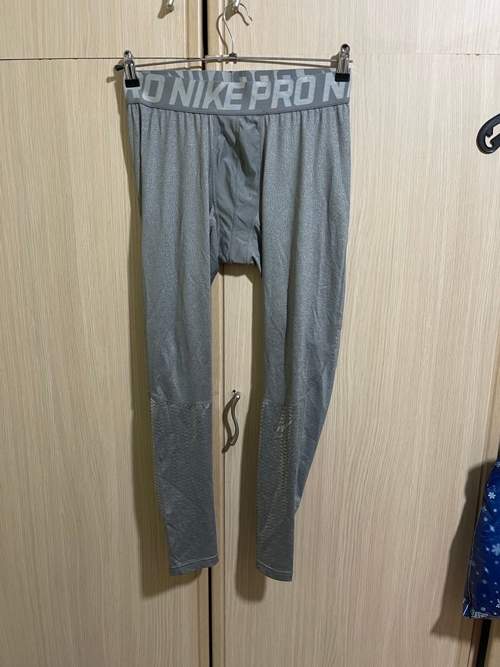 Nike Pro Gri Spor tayt unisex - Görsel 3