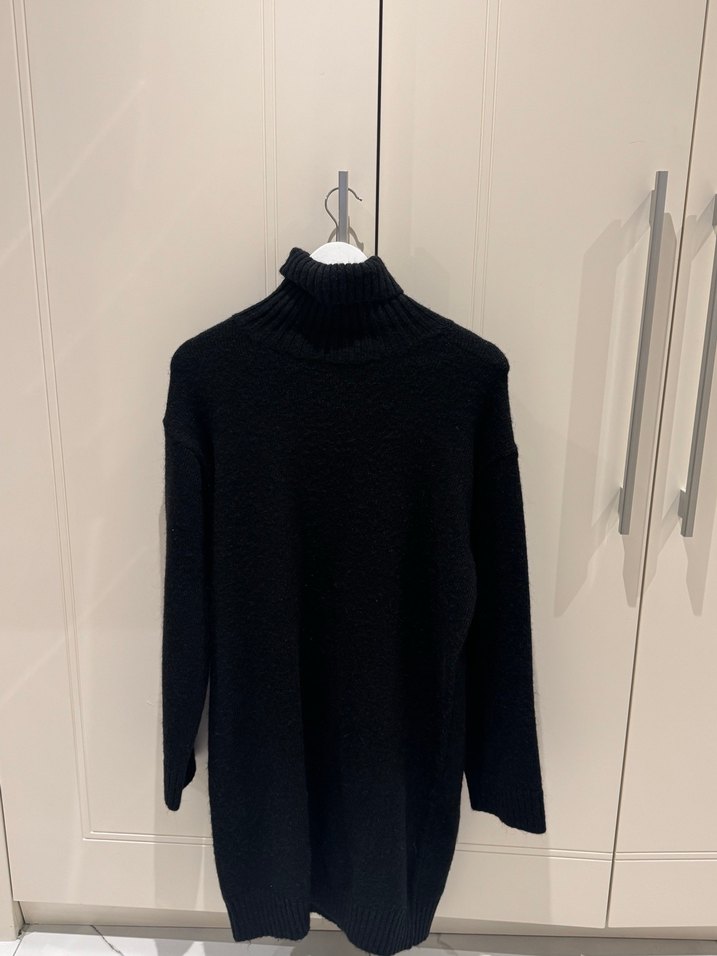 Kadın Siyah Yüksek Yakalı Triko Elbise - Görsel 4