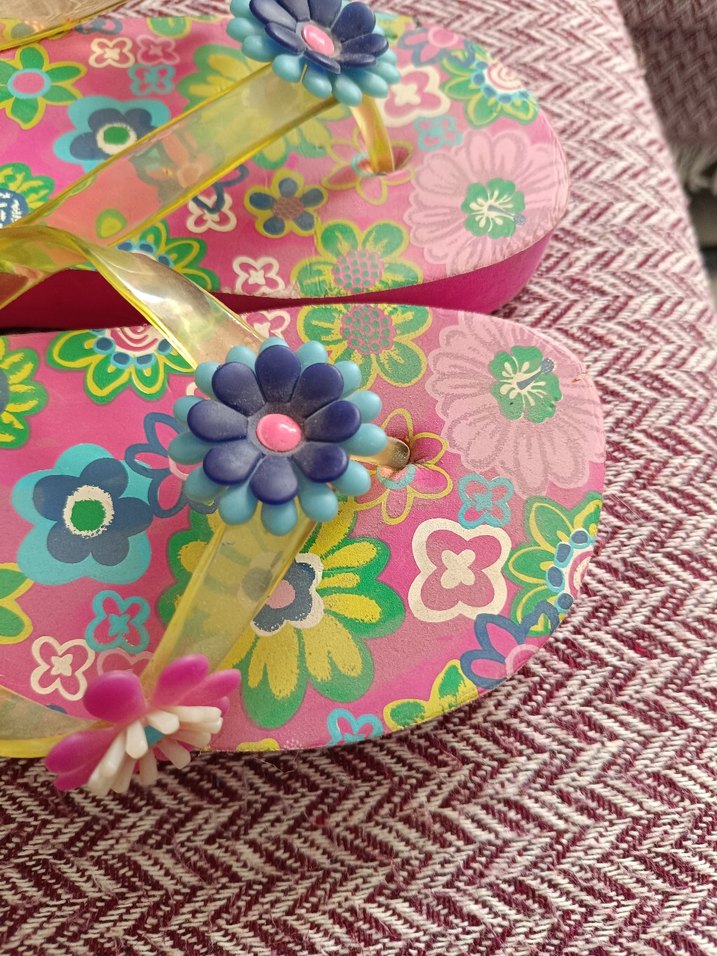 Çiçek Desenli Renkli Dolgu Topuk Terlik - Görsel 3