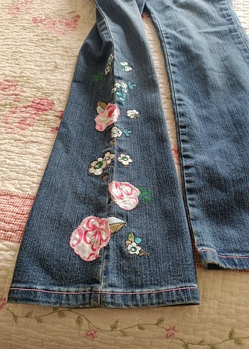 Nakışlı Bohem kot pantolon - Görsel 4