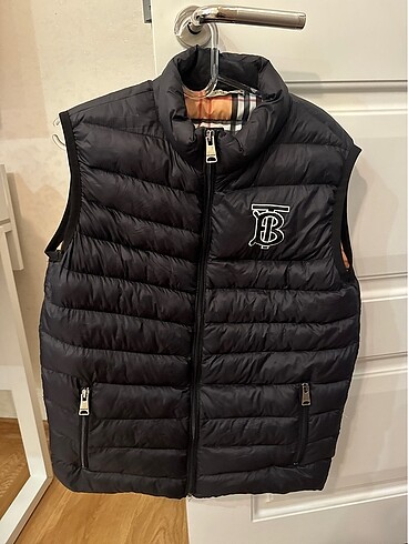 Burberry şişme mont