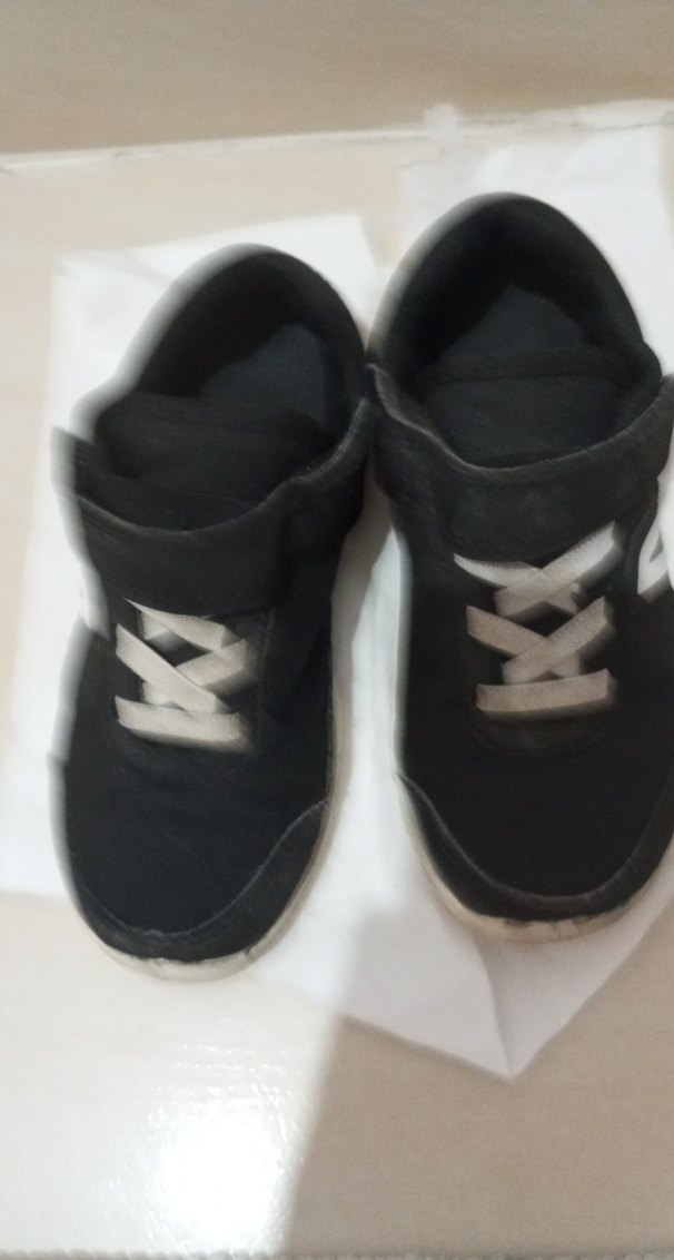 Erkek Çocuk Siyah Cırtlı Spor Ayakkabı - Görsel 4