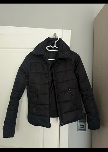 Siyah Şişme Kadın Ceket - Görsel 3