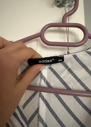 Düğmeli  Çizgili Gömlek - Görsel 4