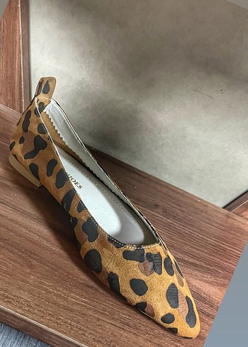 41 Beden camel Renk Leopar Desenli Hakiki Deri Kadın Düz Ayakkabı