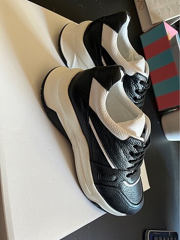 Hakiki deri bayan sneaker