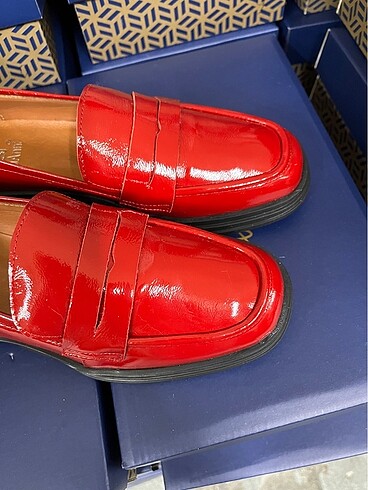 38 Beden Hakiki deri kırmızı loafer