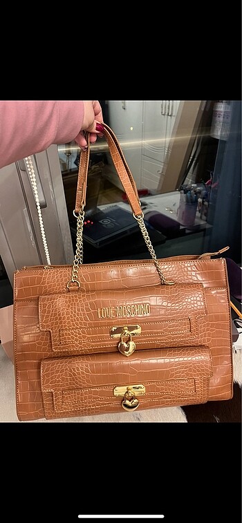 Love Moschino çanta orjinal